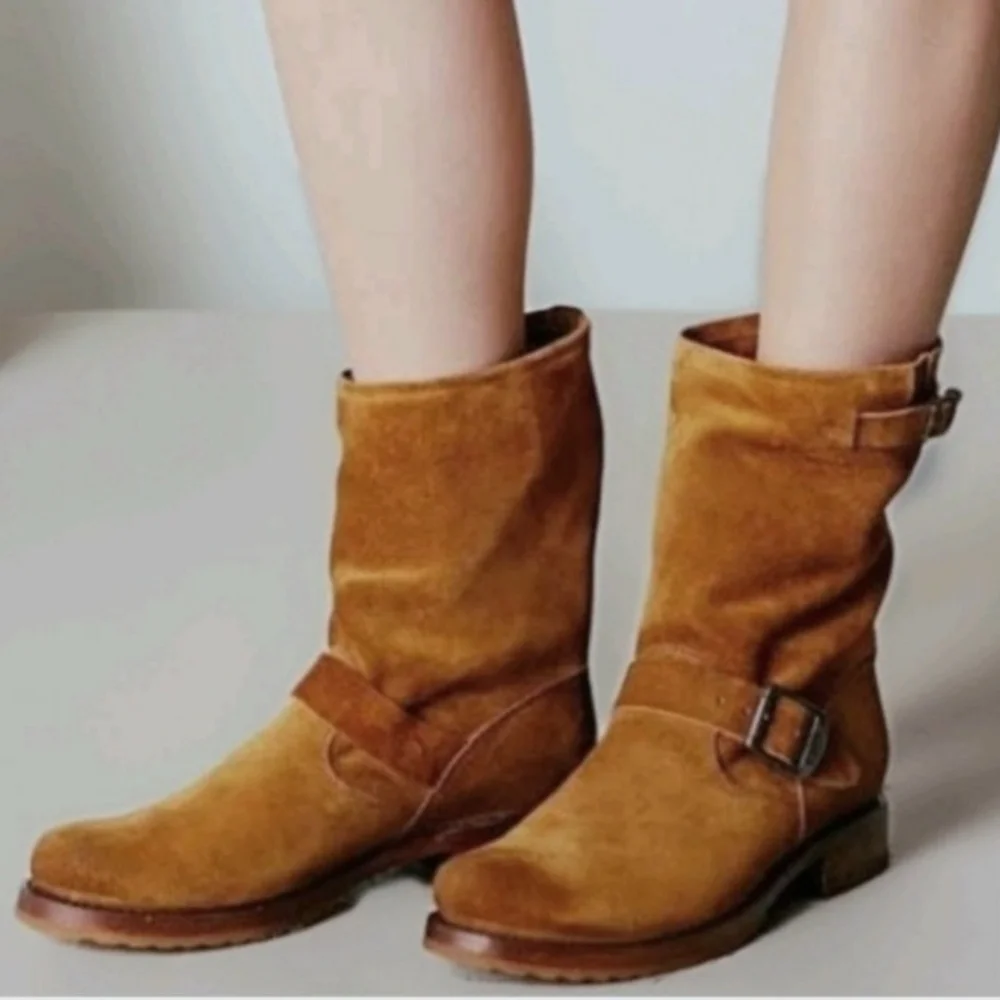 Jeffrey Campbell Dakota Leather Pull On Boots - Picture 1 of 10